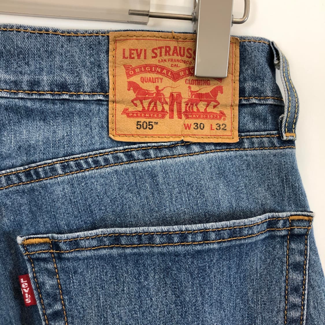 리바이스 505 레귤러 중청 데님진 30 인치 상품이미지4