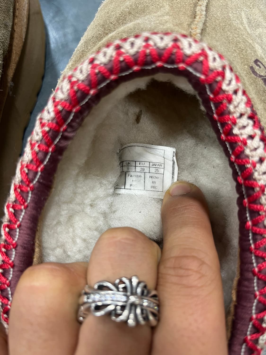 UGG 타즈 슬리퍼 체스트넛 250 상품이미지4