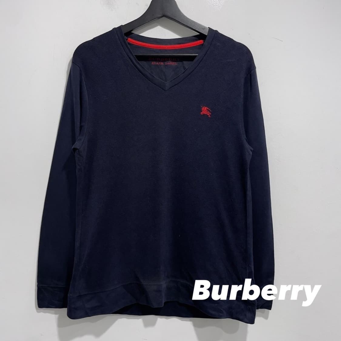 버버리 블랙라벨 브이넥 롱슬리브 상품이미지1