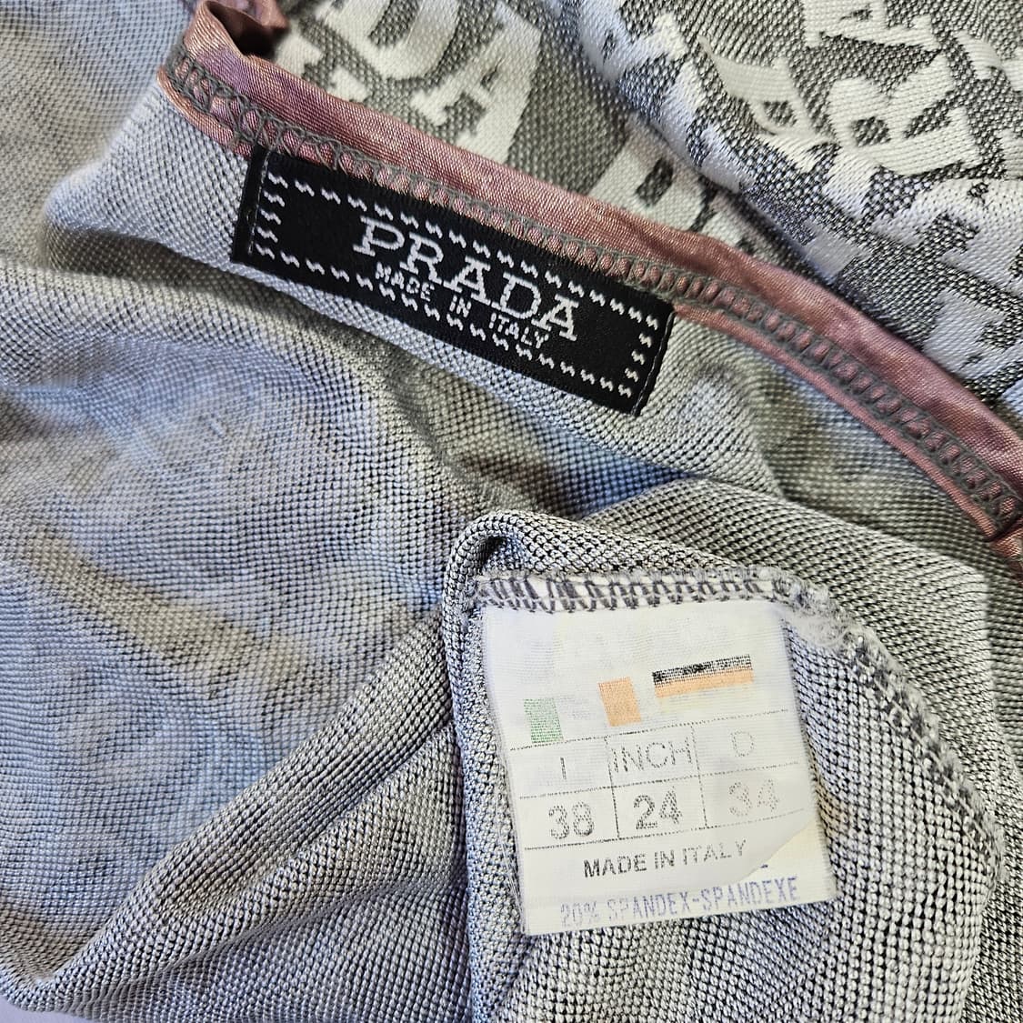 프라다(PRADA) 로고매니아 Y2K 슬립 원피스 상품이미지7