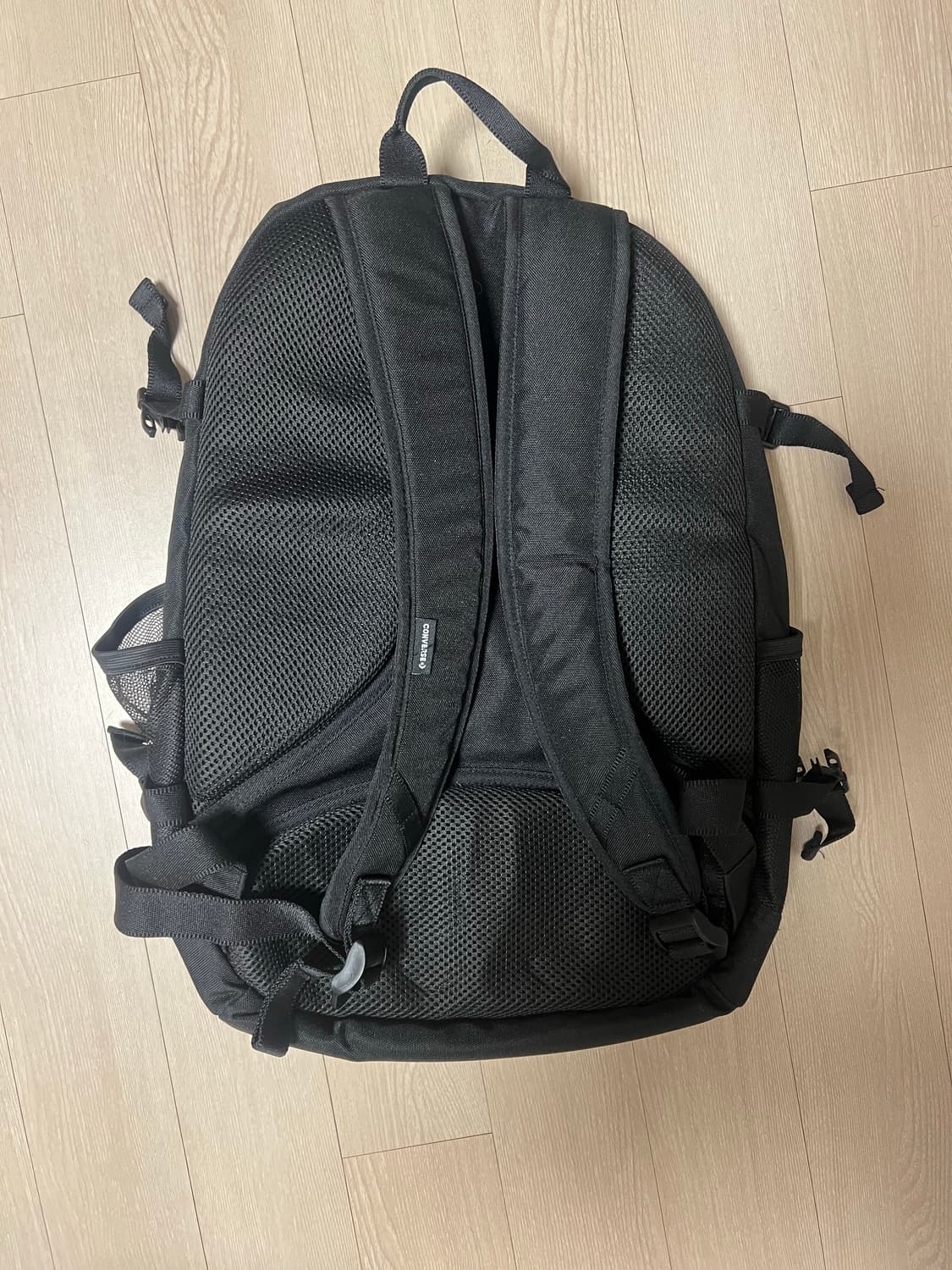 컨버스 백팩 블랙 남녀공용 상품이미지4