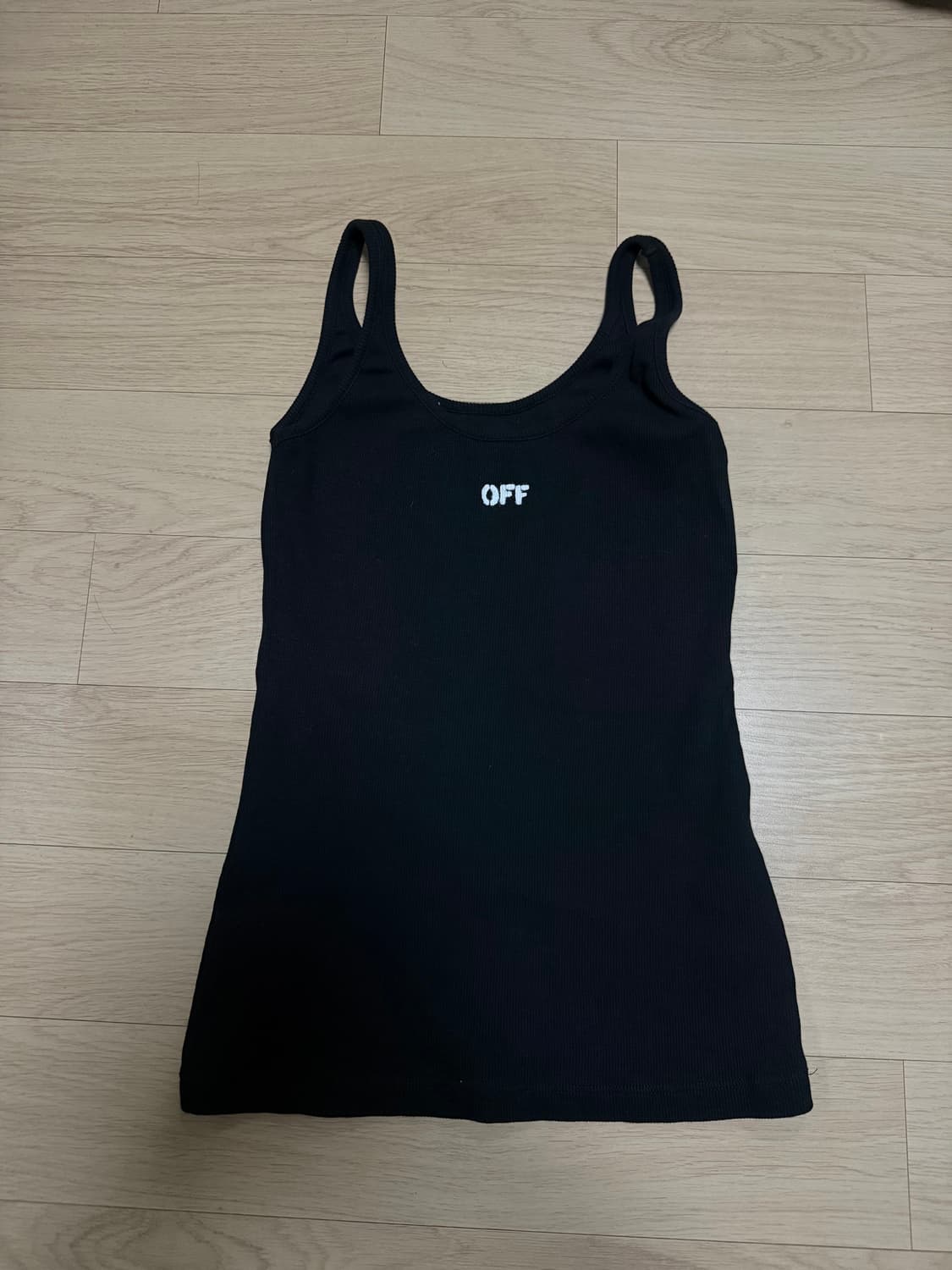 오프화이트 나시 s사이즈 상품이미지1