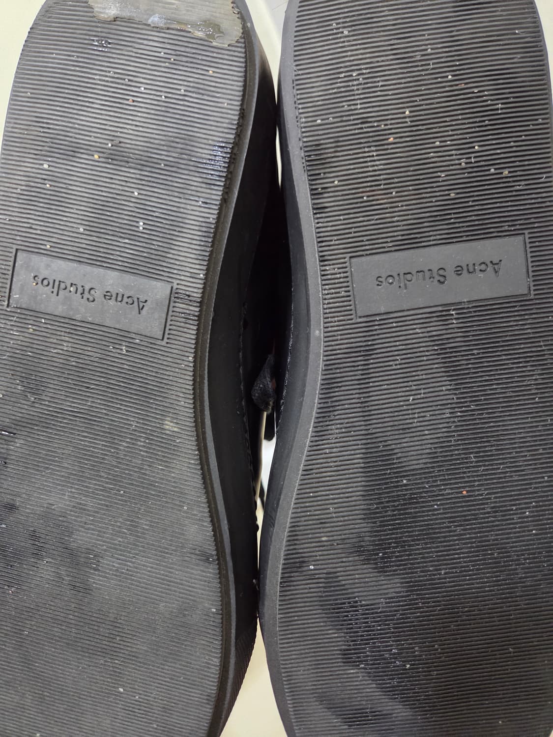 아크네 아드리안 스니커즈 42 상품이미지4