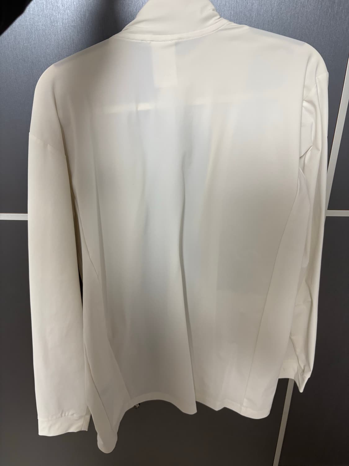 아디다스 흰색 바람막이 상품이미지2