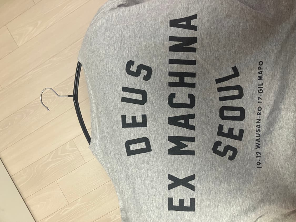 데우스 엑스 마키나Seoul College T-Shirt  L 상품이미지6