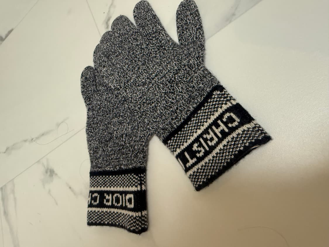 새상품 디올 장갑 여성 상품이미지2