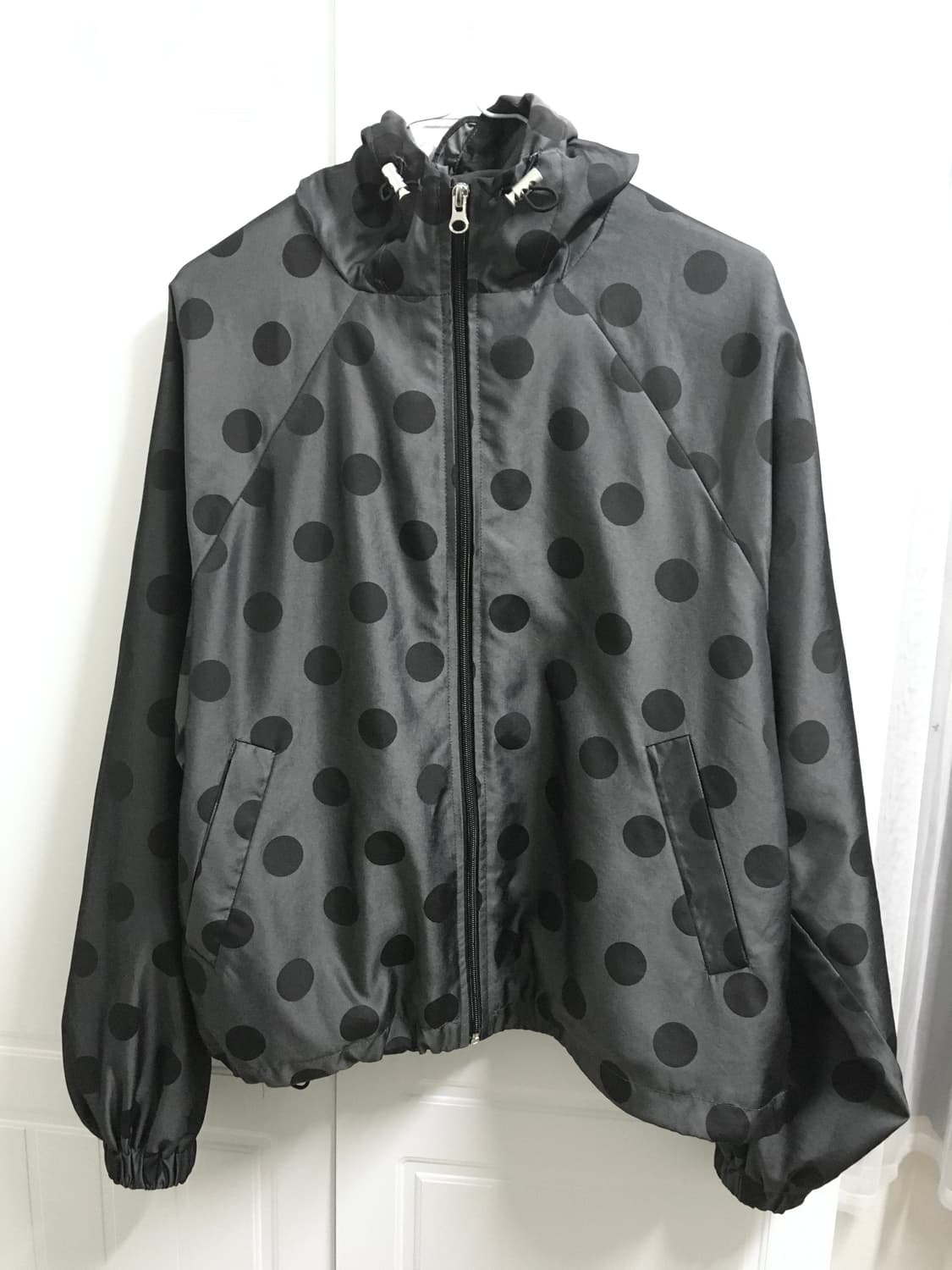 빈티지 도트 바람막이 후드집업 상품이미지1