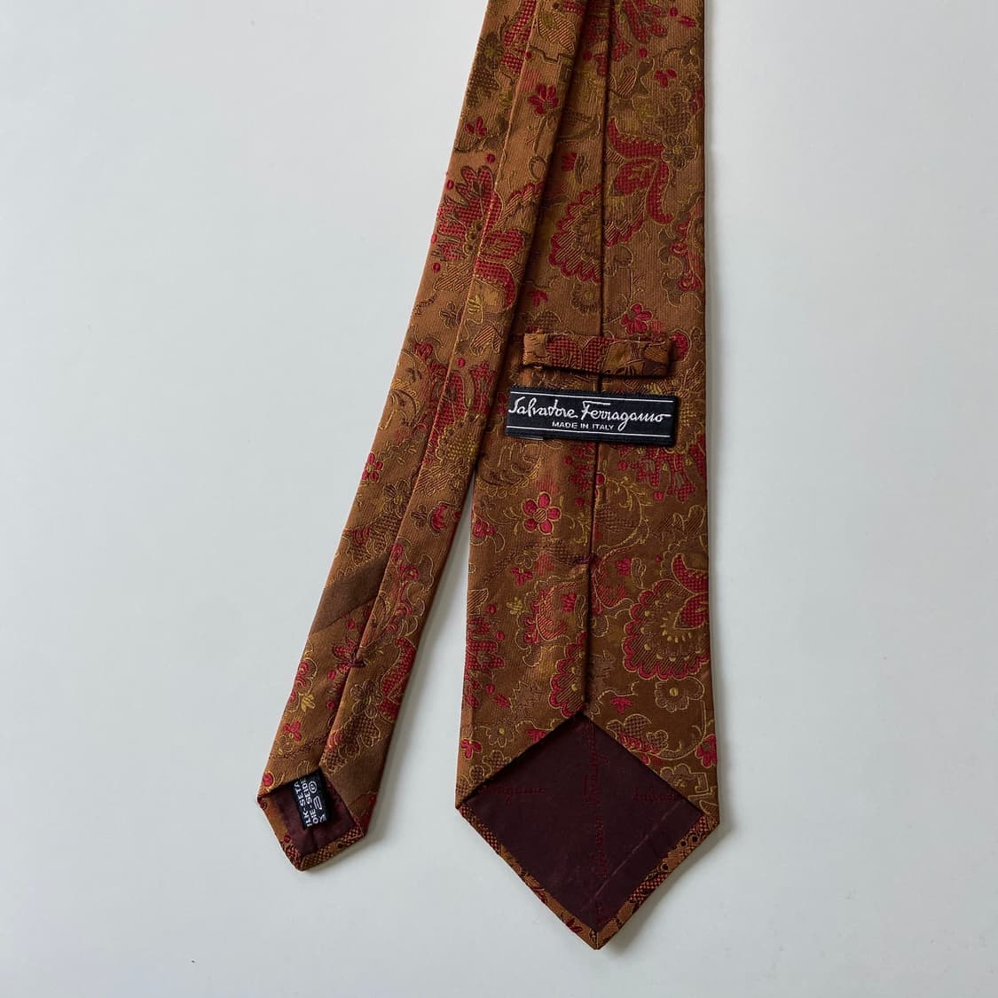 페라가모(Ferragamo) 명품 정품 넥타이 상품이미지3