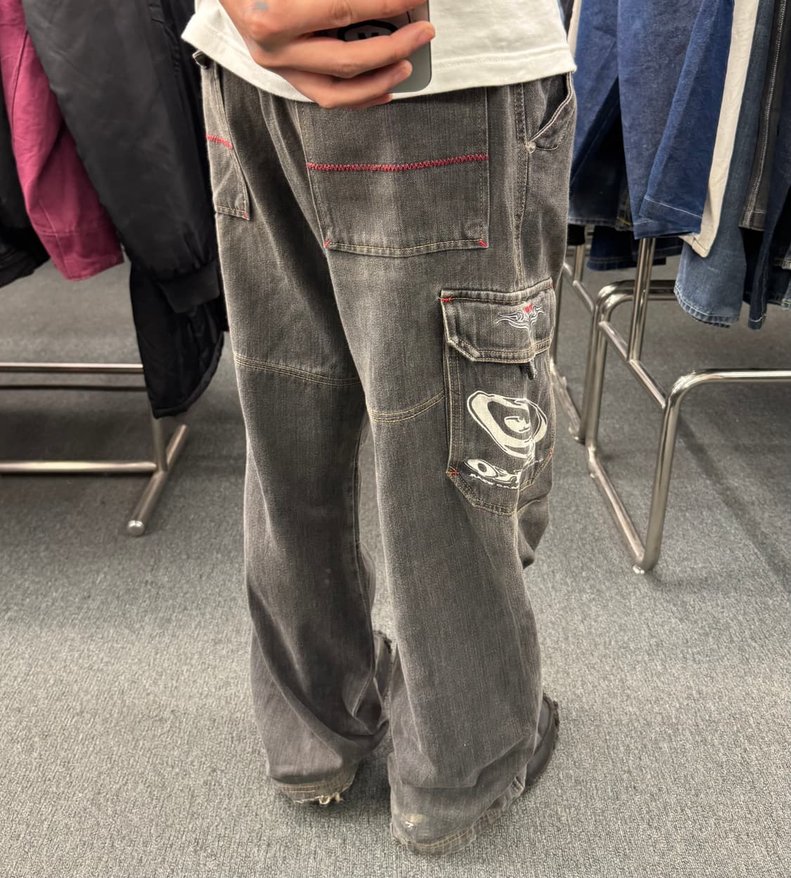 L)PIKO 빈티지 자수&프린팅 흑청 카고팬츠 상품이미지2