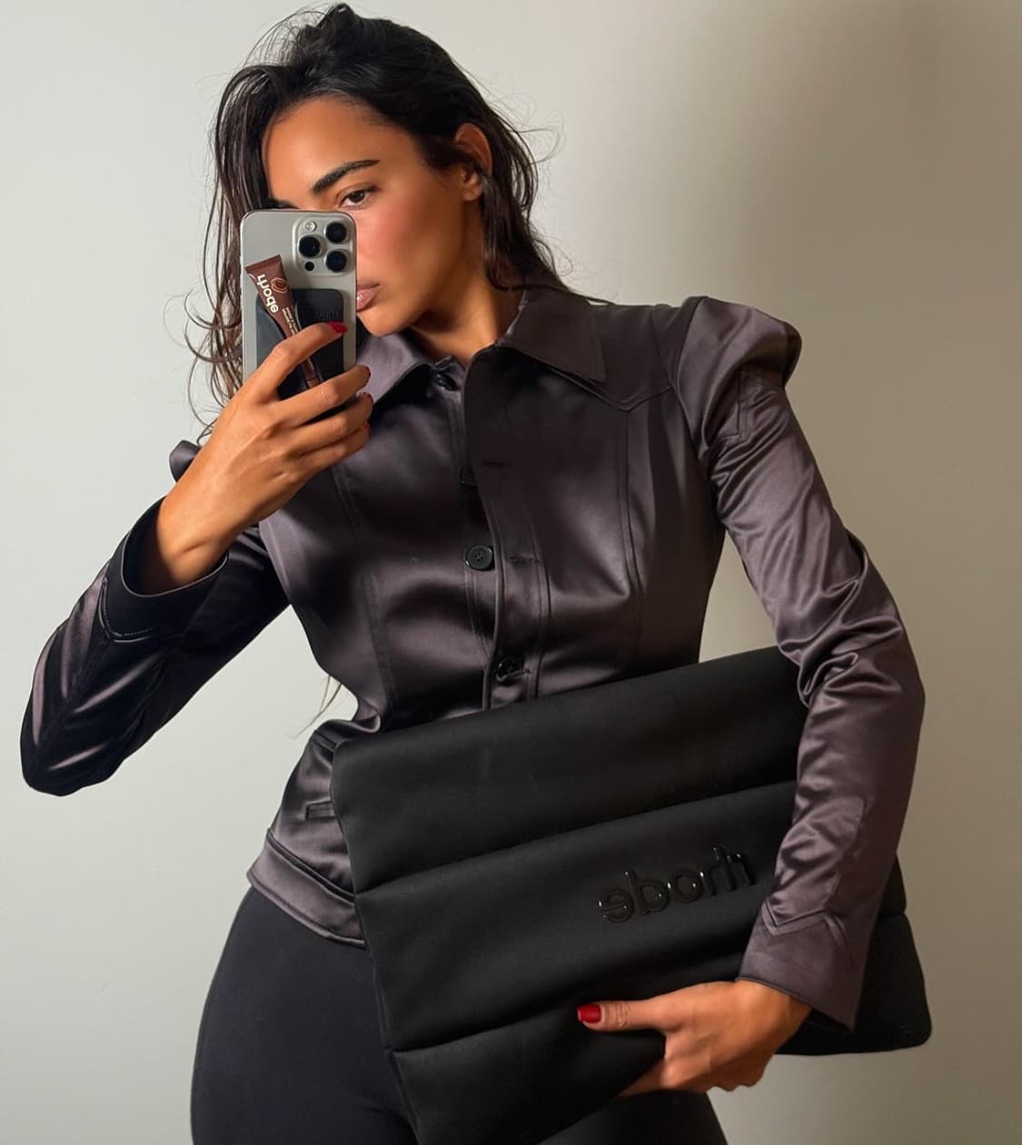 Rhode 로드 뷰티 리미티드 파우치 상품이미지1