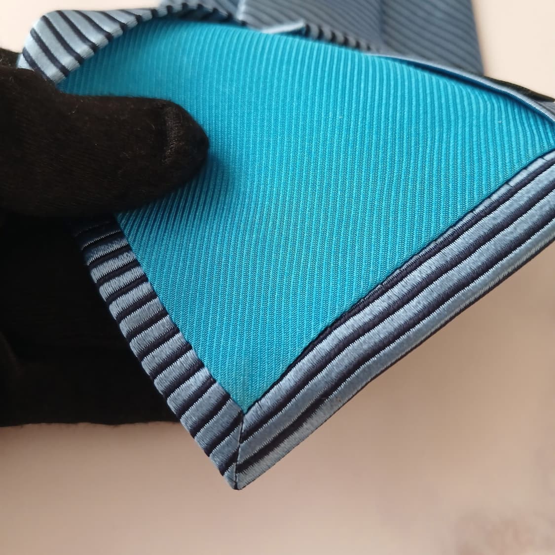 밀라숀 실크 핀스트라이프 넥타이 9.7cm A+~A등급 A19024
 상품이미지7