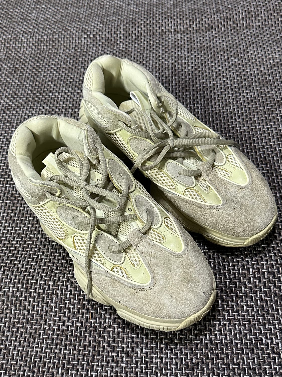 아디다스 이지부스트 500 상품이미지1