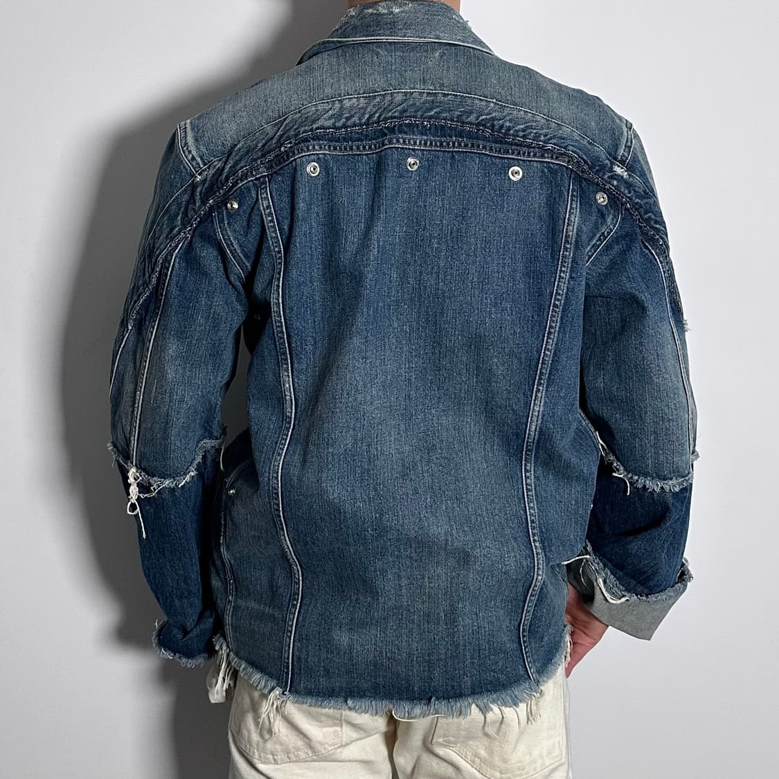 디젤 BAD GUY 더블 워시드 데님 자켓 (on.570)   상품이미지4