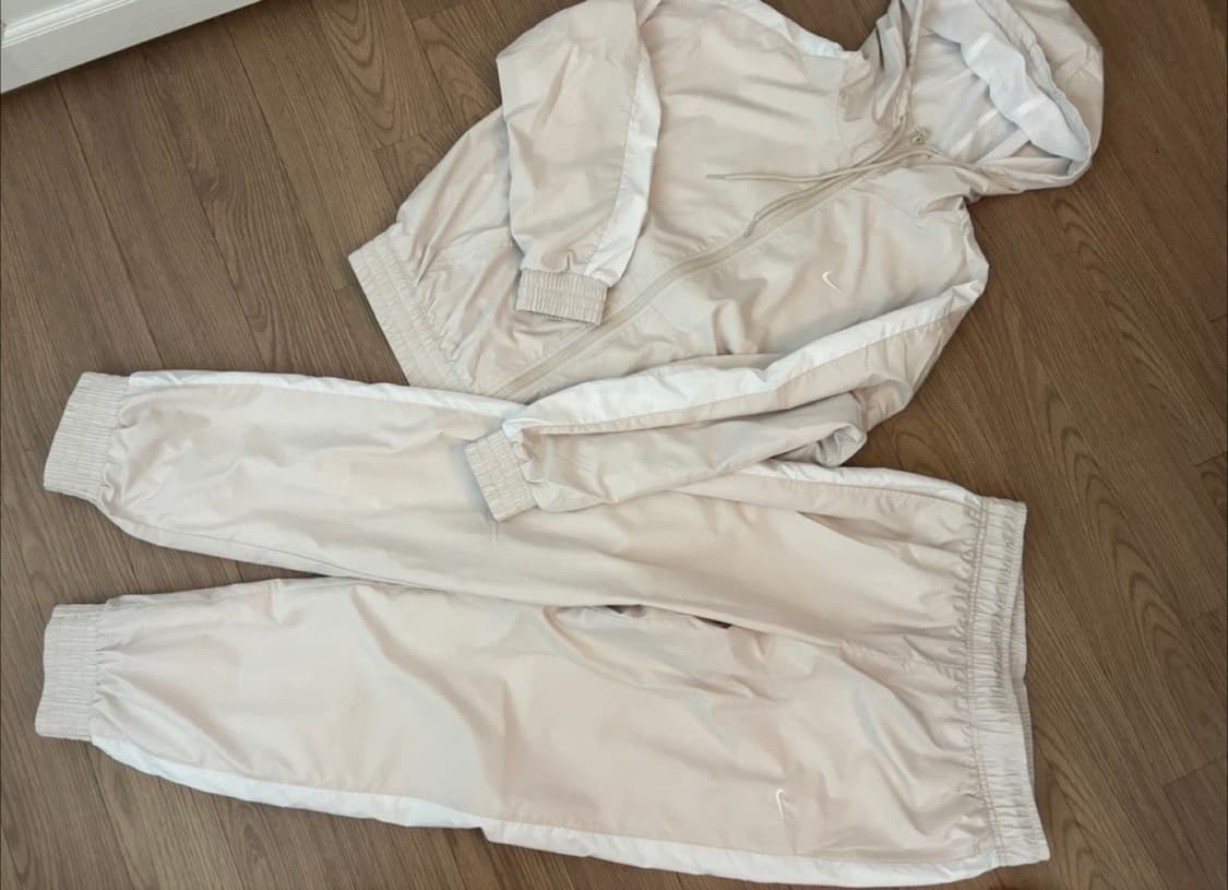 나이키 바람막이 조거팬츠세트 여성sm 상품이미지1