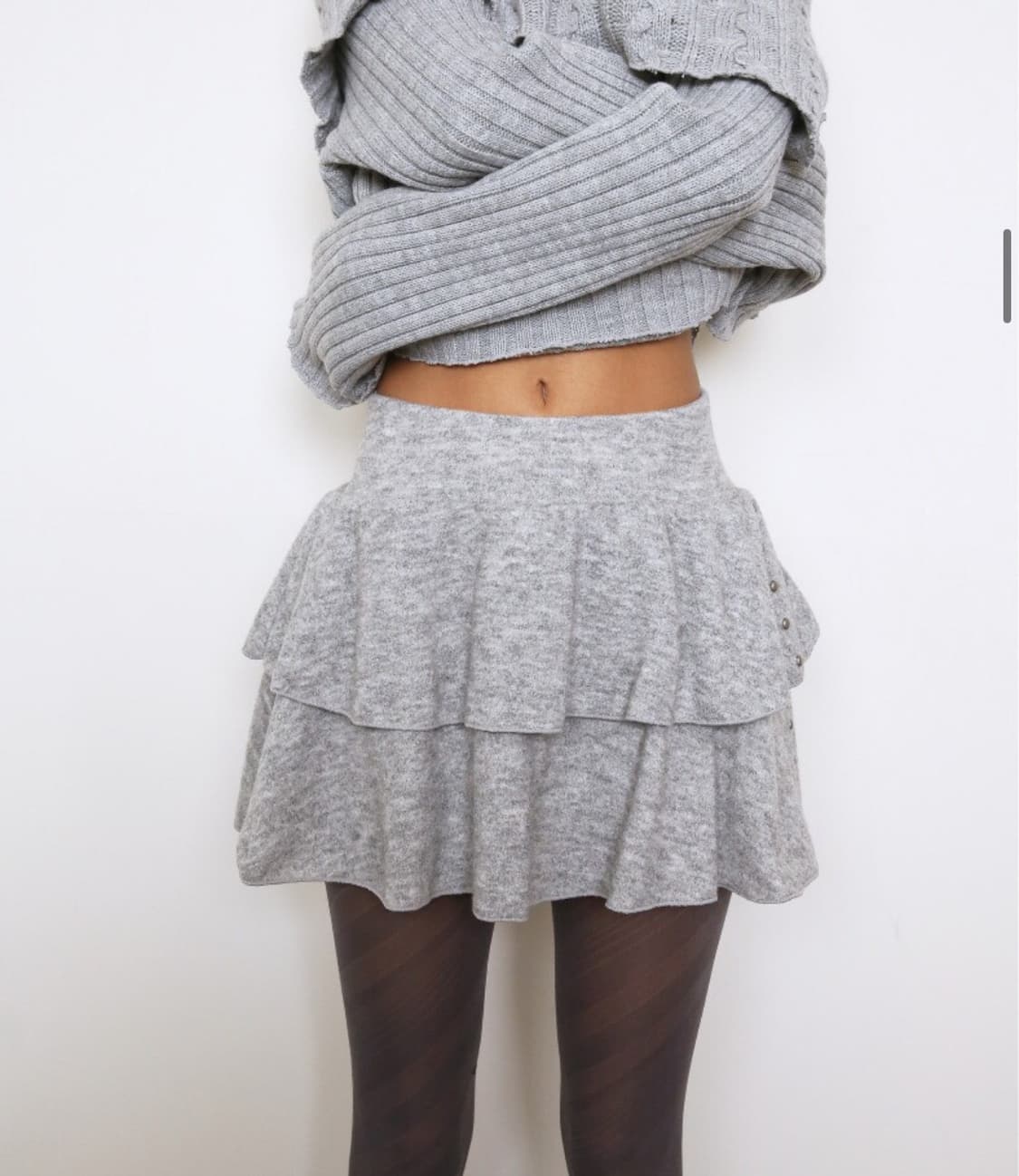 STUDDED HIDDEN POCKET SHORTS SKIRT 상품이미지2