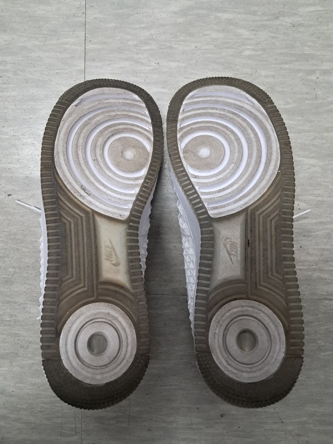 나이키 에어포스1 올백 별 패턴 스니커즈 상품이미지3