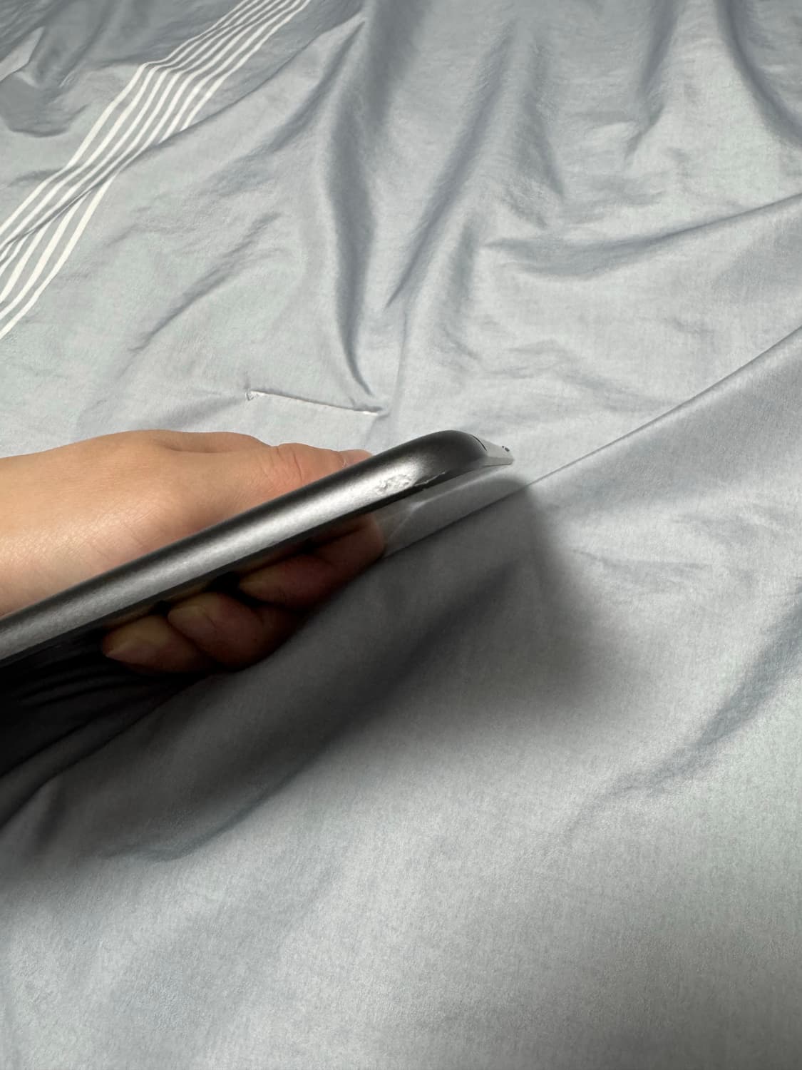 아이패드 미니5 스페이스 그레이 판매합니다. 상품이미지5