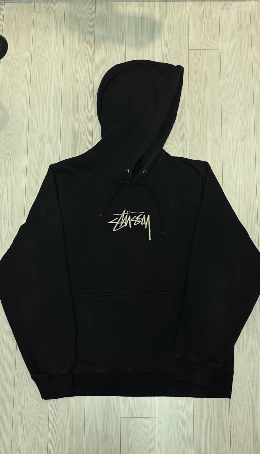 스투시 자수 후드티 블랙 상품이미지1