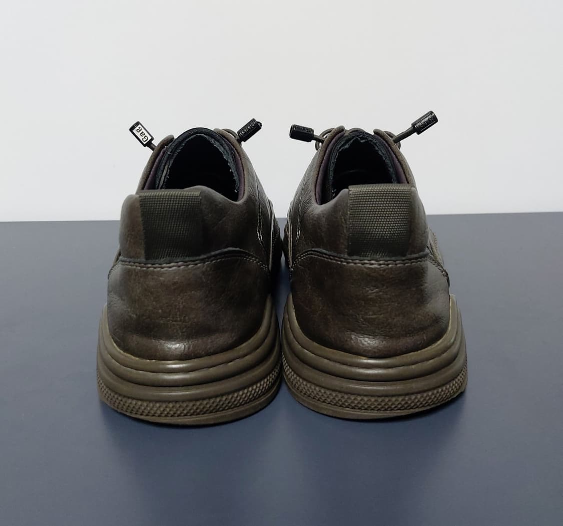 개그(Gag) 천연 소가죽 캐주얼 스니커즈(255mm)

 상품이미지5