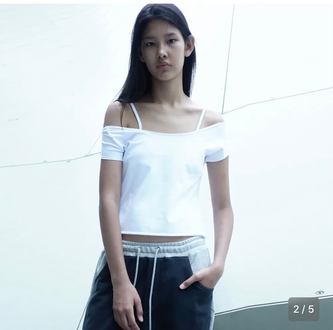 세릭 라운드 하프 탑 반팔 상품이미지2