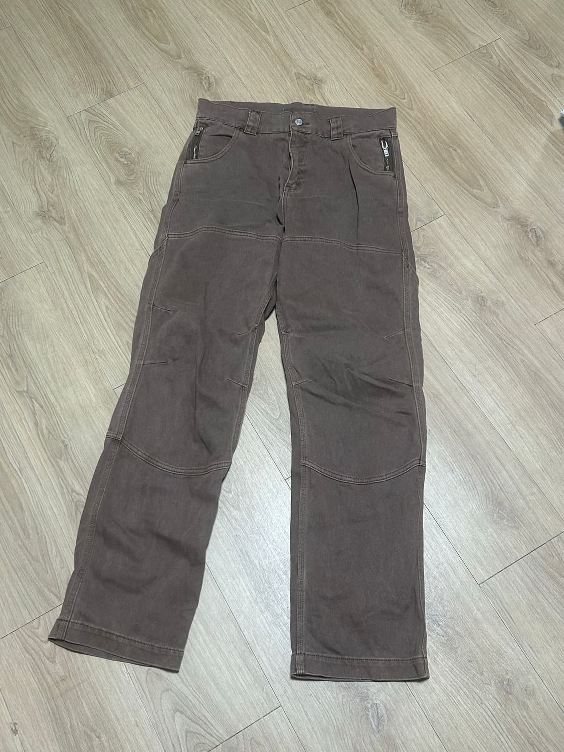 L) 플라스틱 프로덕트 카프팬츠 브라운 상품이미지2