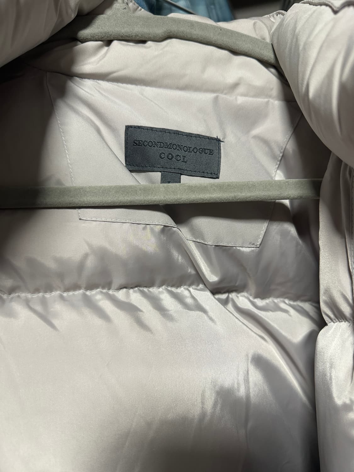 세컨모놀로그 에어 포스 다운 패딩 그레이 상품이미지6