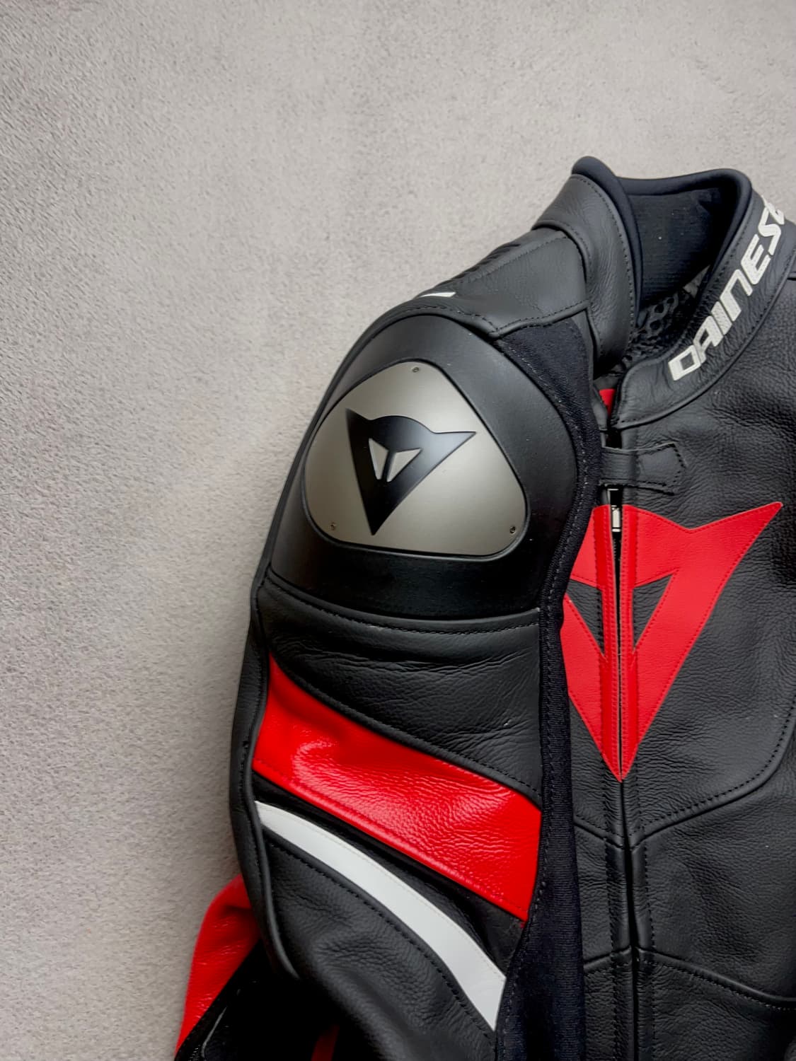 [48] DAINESE 다이네즈 아브로 4 레더 자켓 - 레이싱자켓 상품이미지4