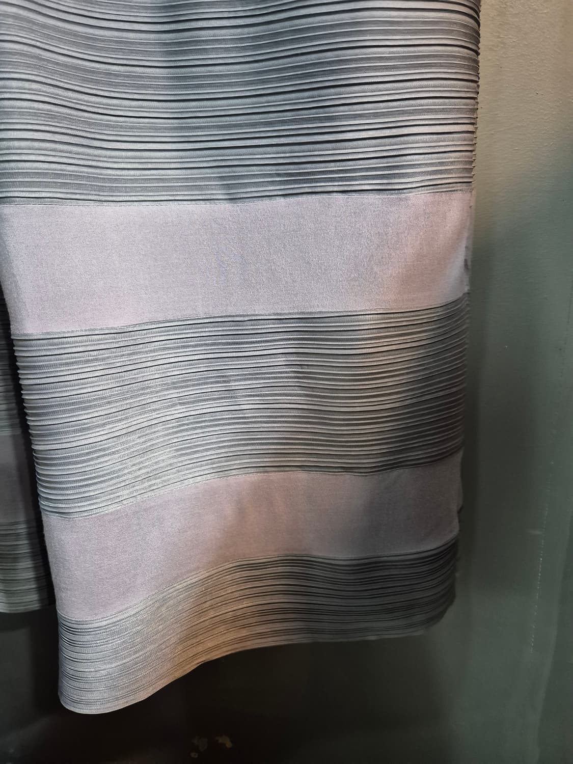 플리츠 와이드 팬츠 그레이 77 88 99 상품이미지6