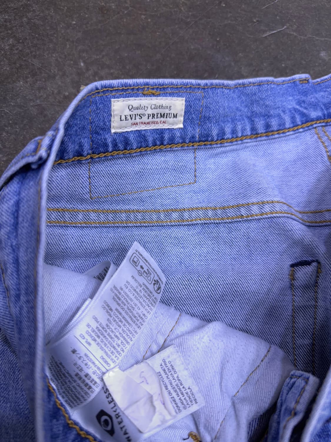 리바이스 511 프리미엄 슬림핏 R탭 빈티지 라이트 워싱 데님팬츠 32 상품이미지9