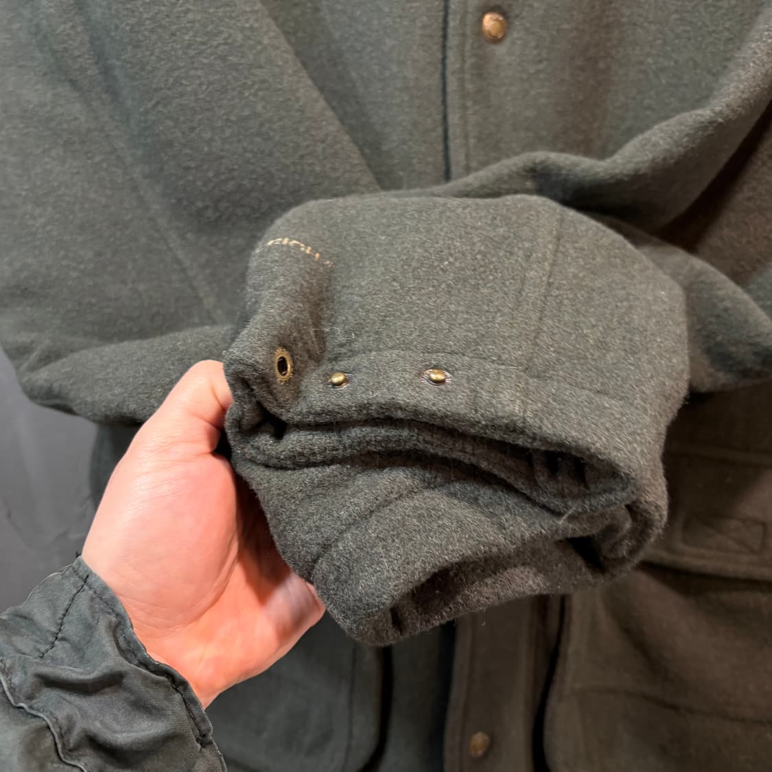 [L] WOOLRICH 울리치 베이지 카라 배색 카키 울 자켓 상품이미지2