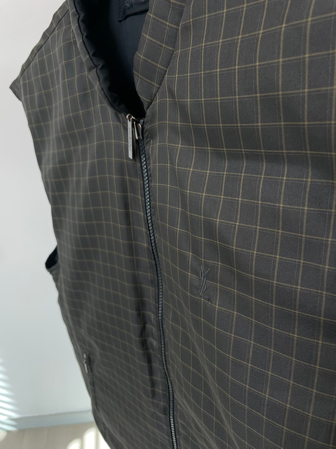 (105) ysl 입생로랑 리버시블 덕다운 패딩 베스트 상품이미지2