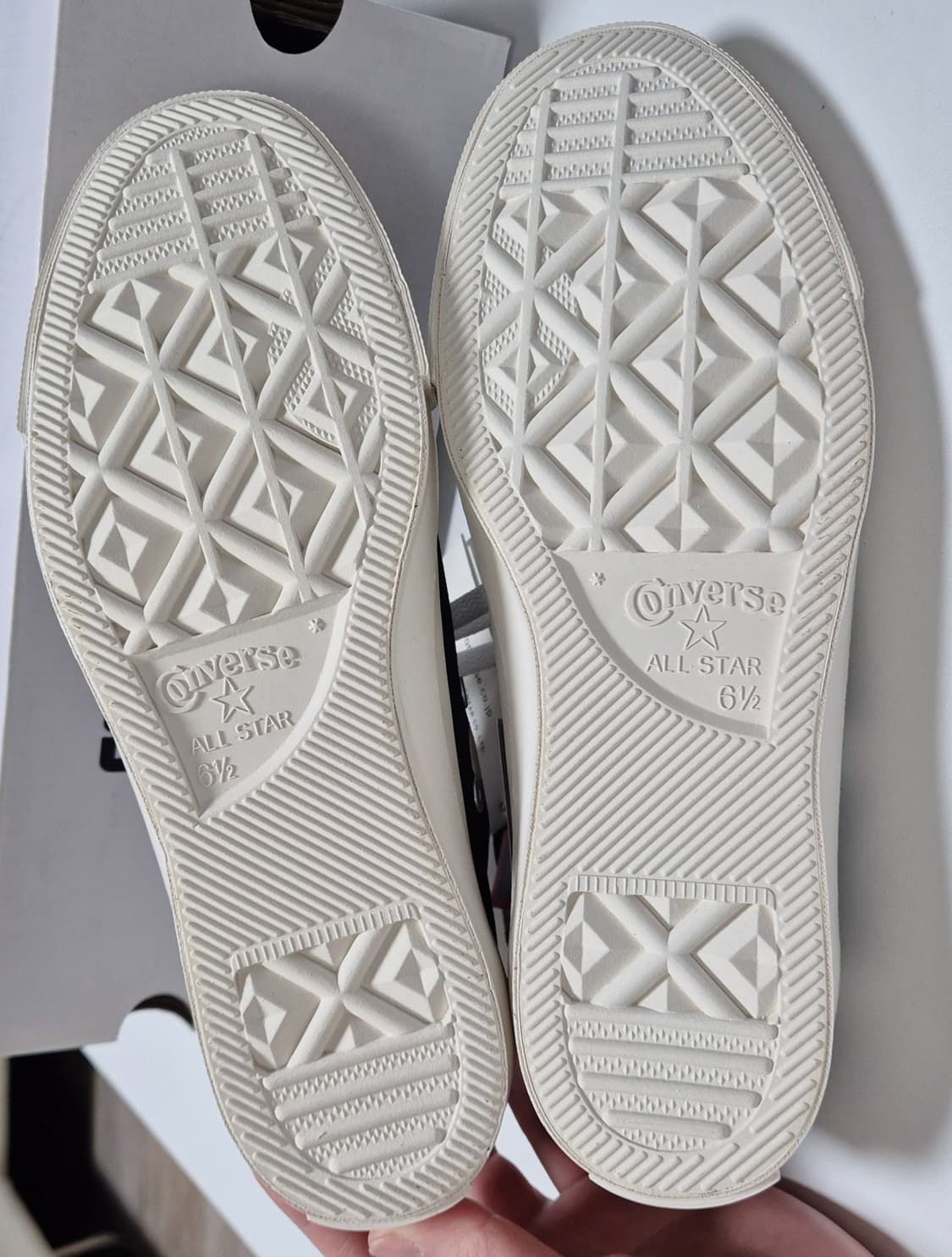 255>꼼데 컨버스 척70 하이 폴카닷 상품이미지7