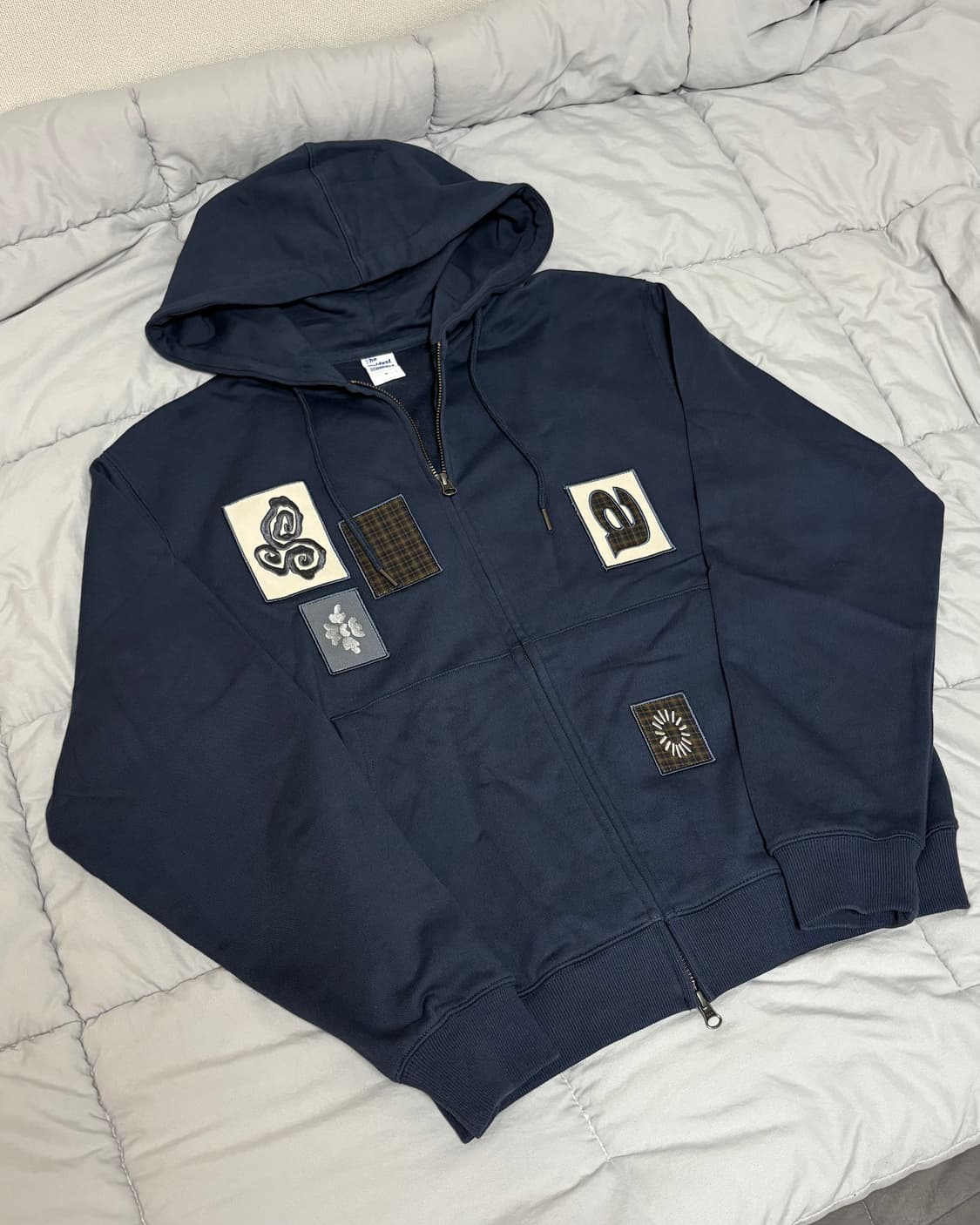 더콜디스트모먼트 TCM frame hooded zip-up (navy) 상품이미지2