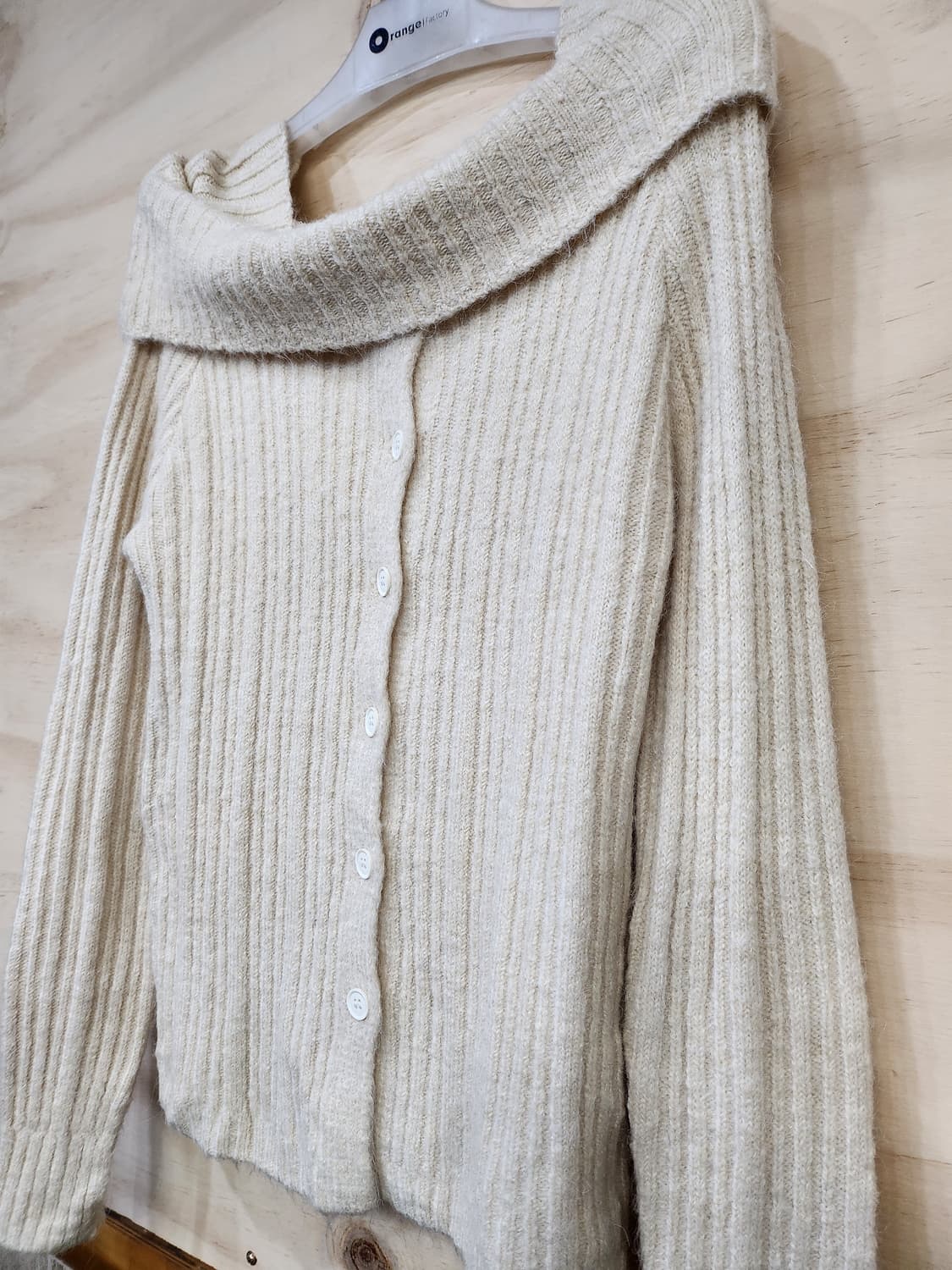 473) 여성 오프숄더 니트 상품이미지3