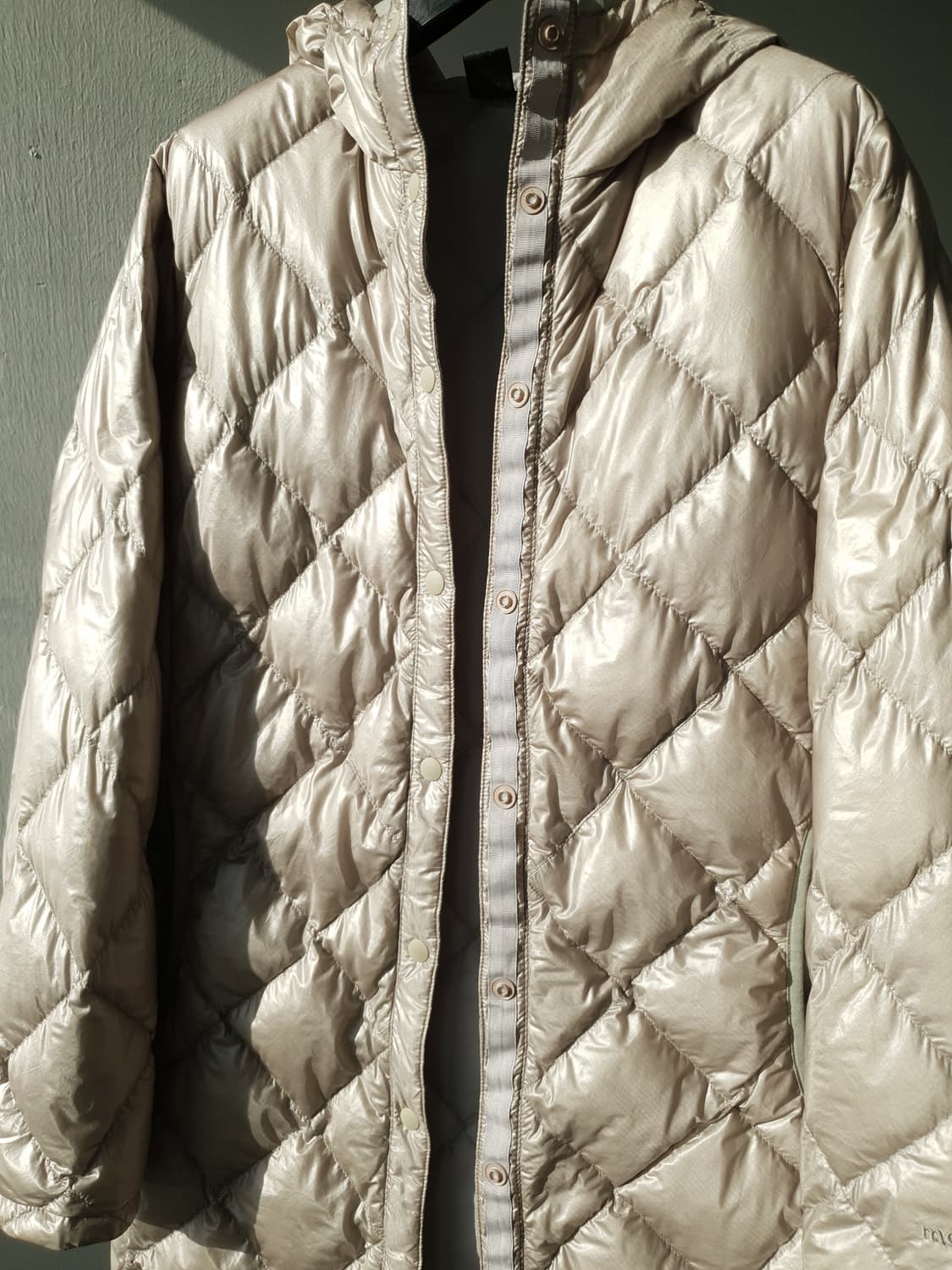 MontBell down travel coat 상품이미지7