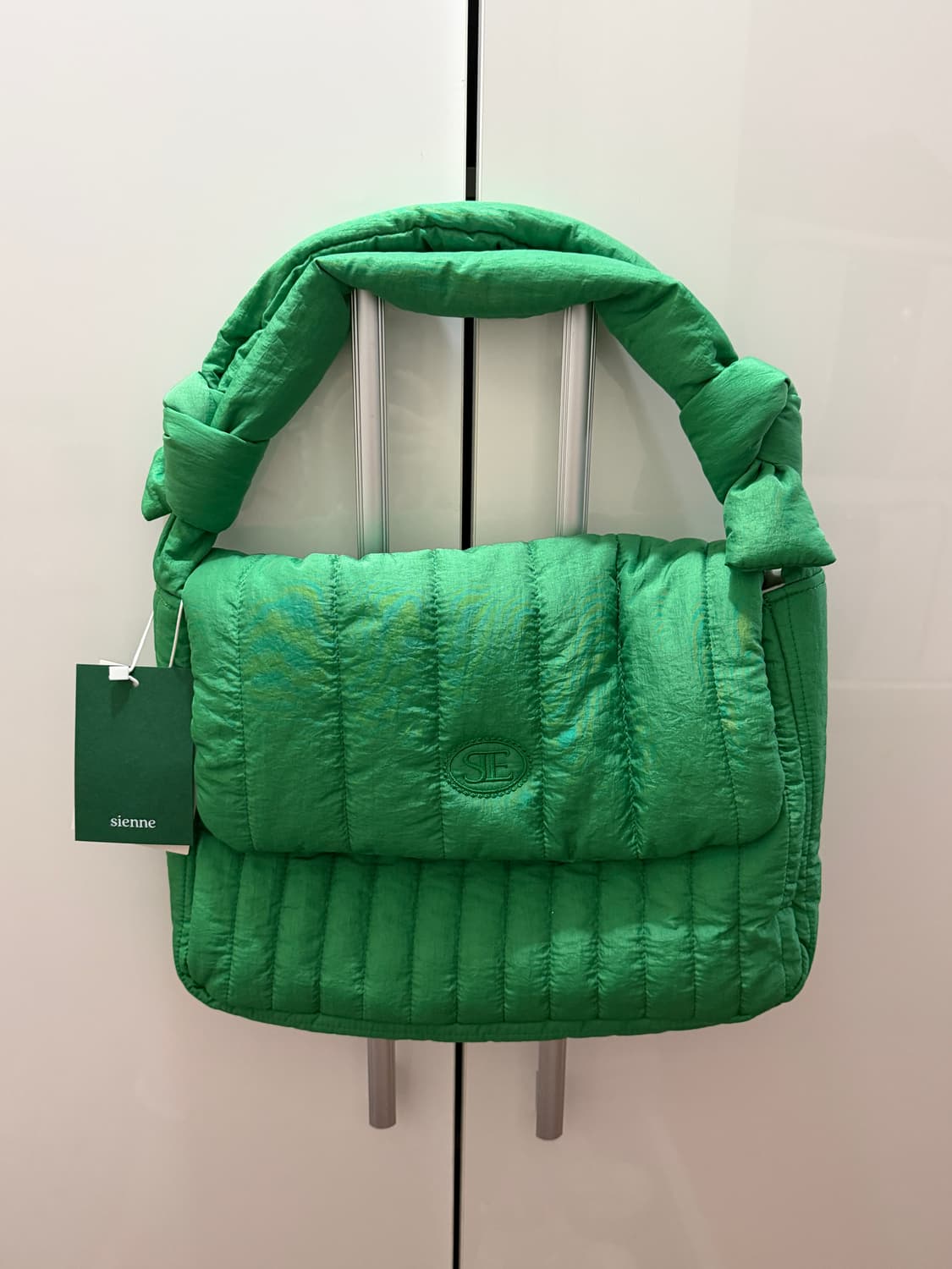 시엔느 패딩백 크로스백 그린 상품이미지1