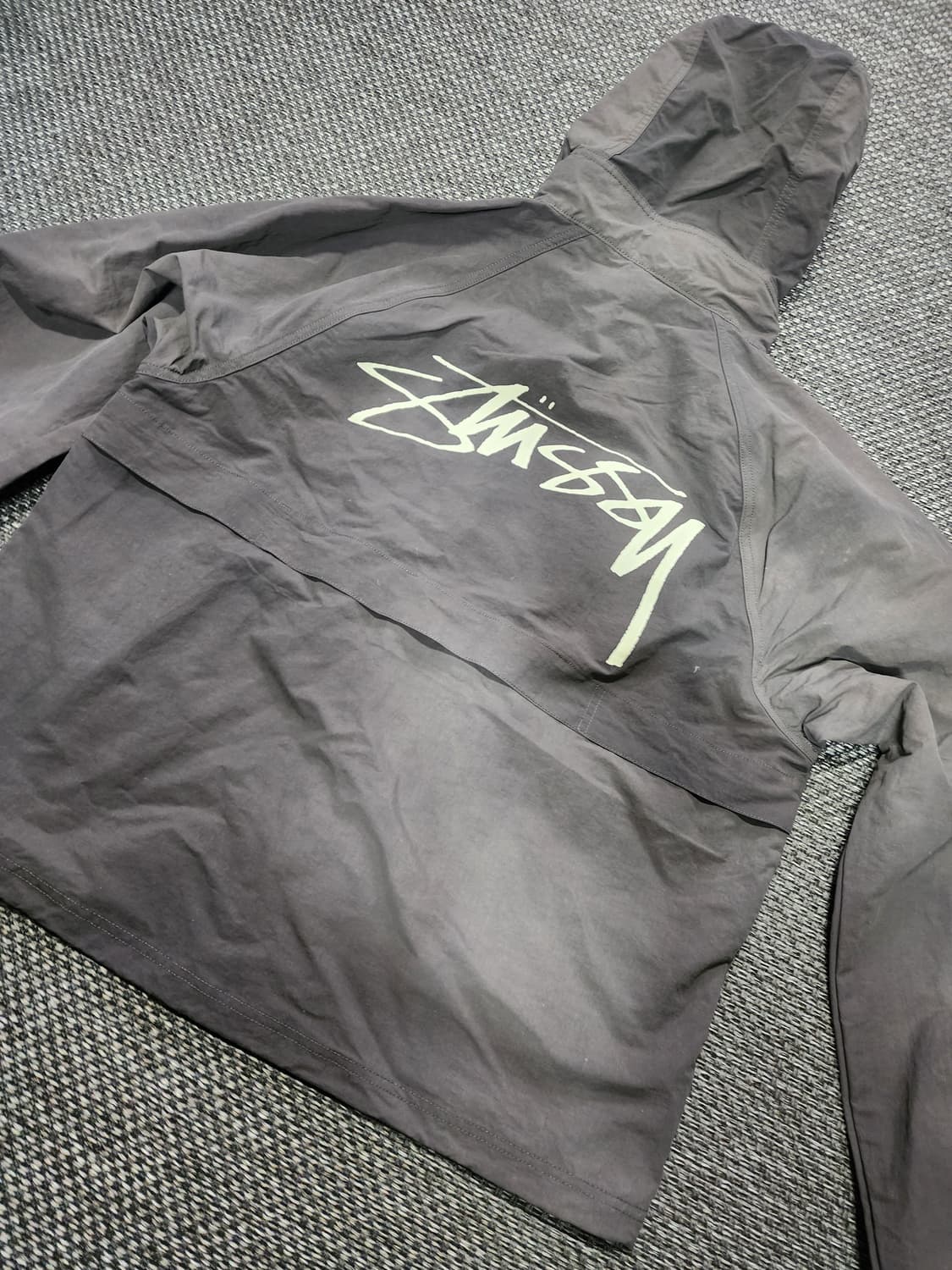 스투시 웨이브다이 비치쉘 자켓 그레이 L 상품이미지6