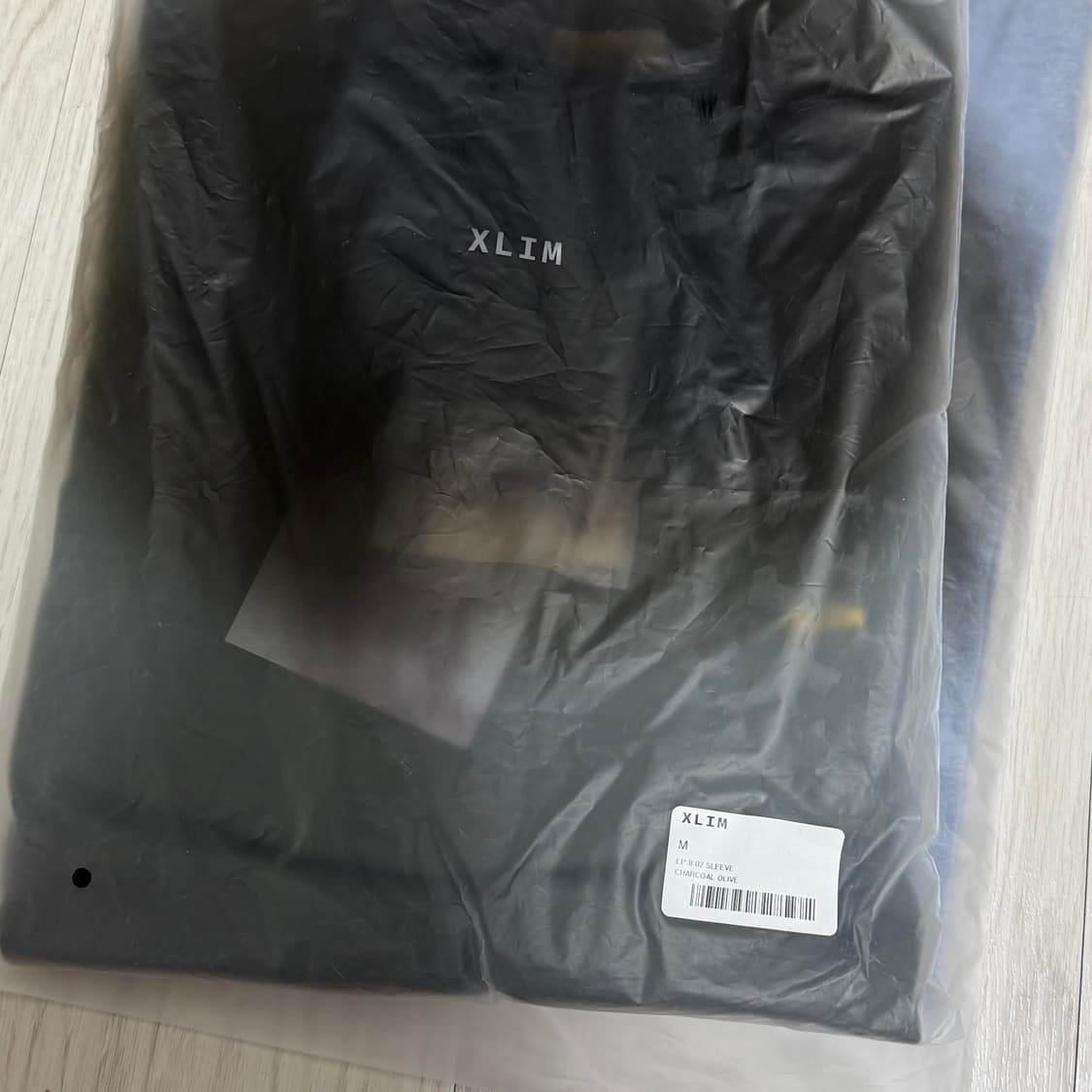 EP.8 SLEEVE CHARCOAL OLIVE 엑슬림 롱슬리브 상품이미지10