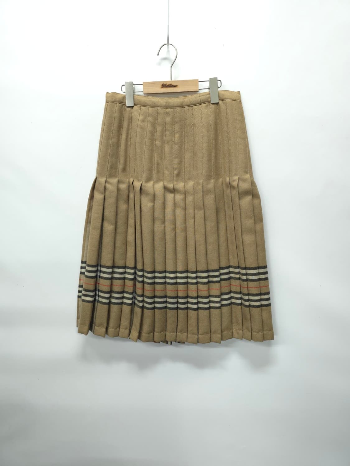 [영국 빈티지] 버버리 노바체크 포인트 울 플리츠 스커트 상품이미지1