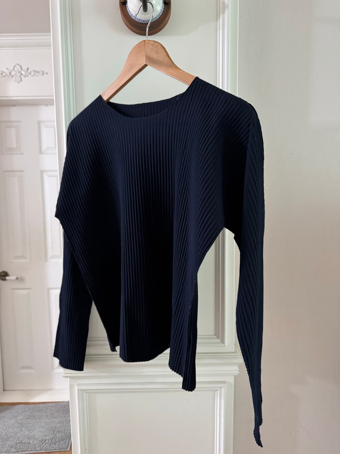 Issey Miyake navy top 상품이미지3