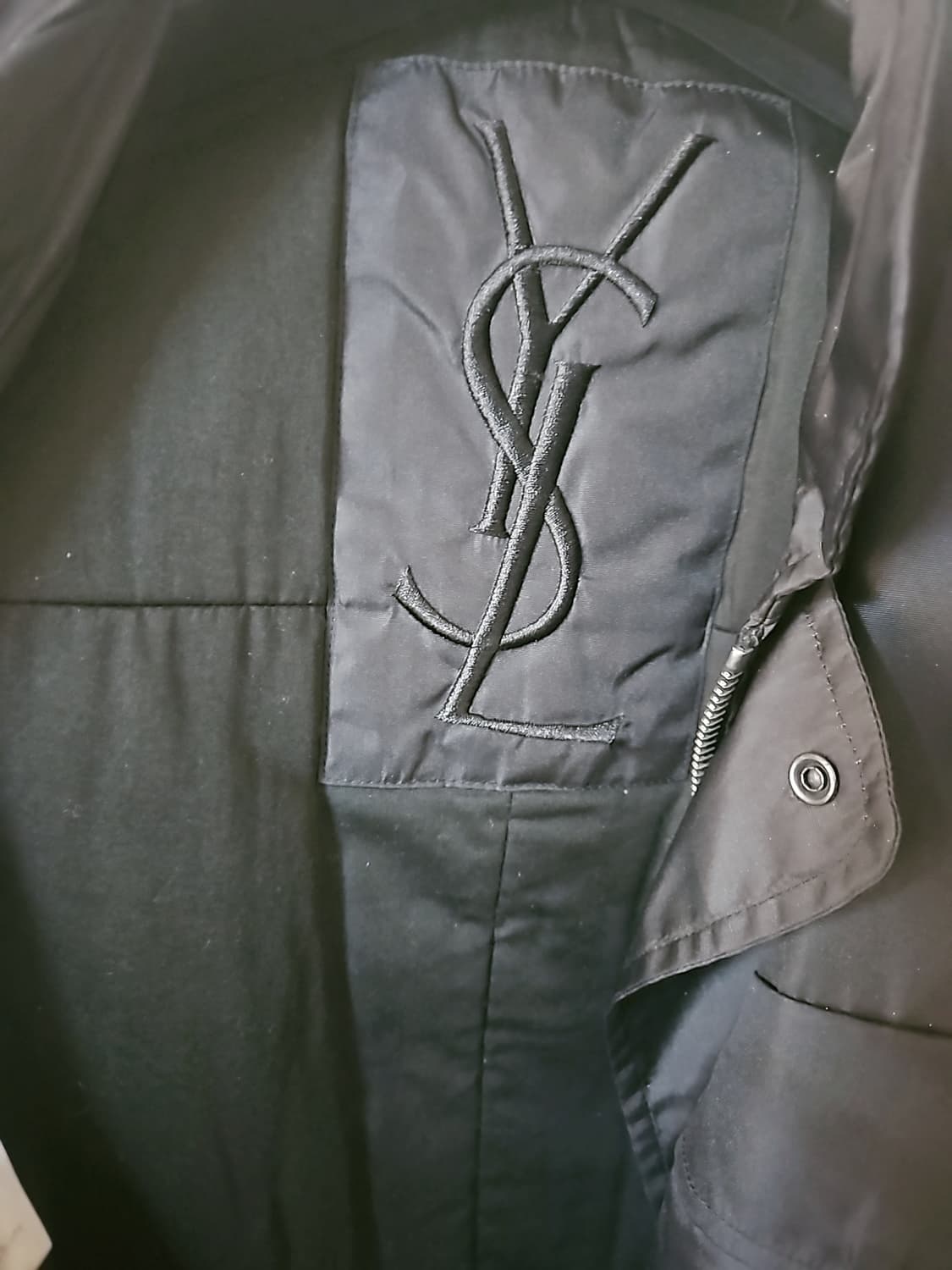 톰포드 시절 생로랑 리브고시 헌팅자켓 판매합니다 상품이미지3