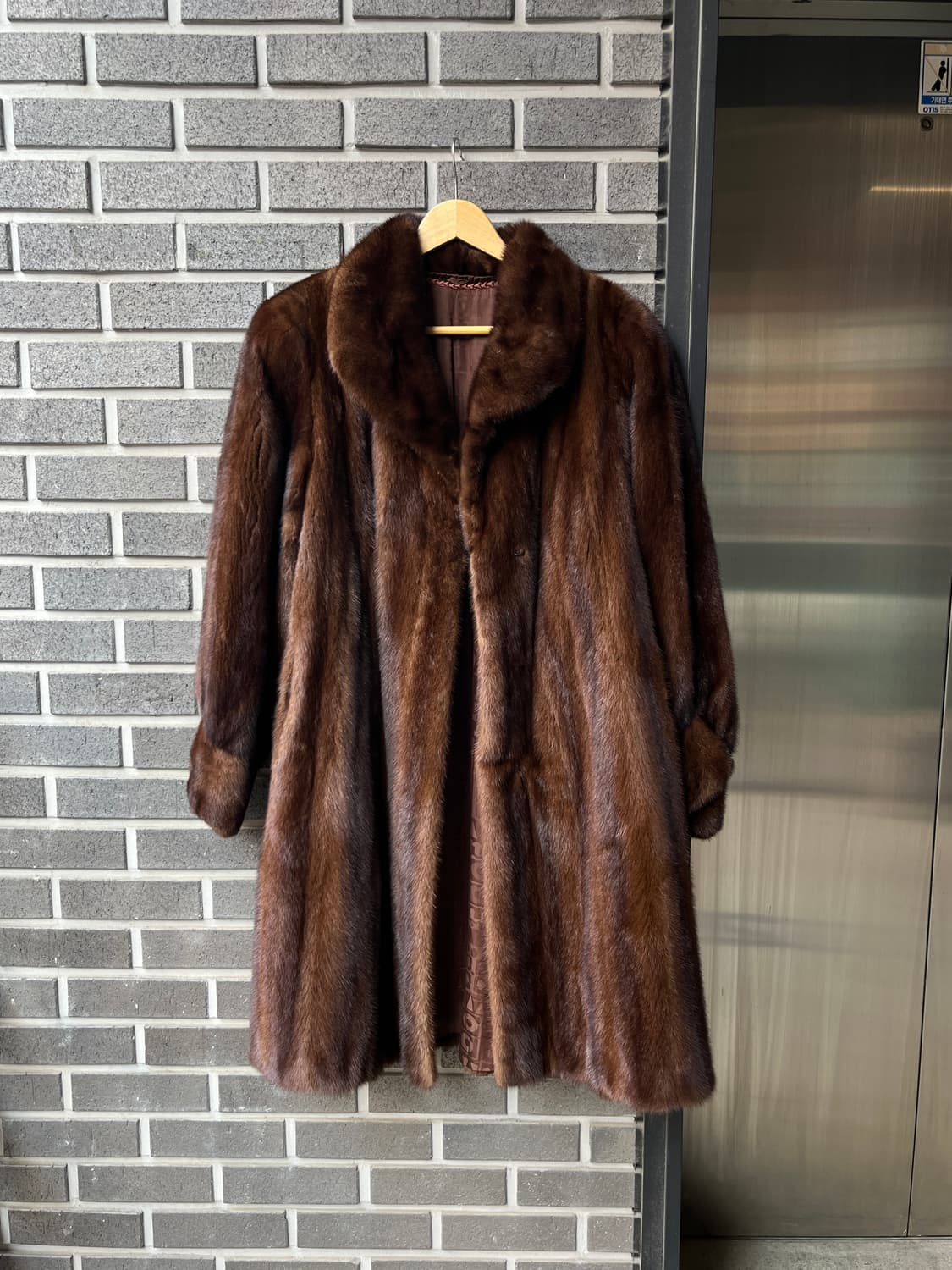 90s Genuine Mink 천연 밍크 롱 코트 마호가니 브라운 상품이미지2
