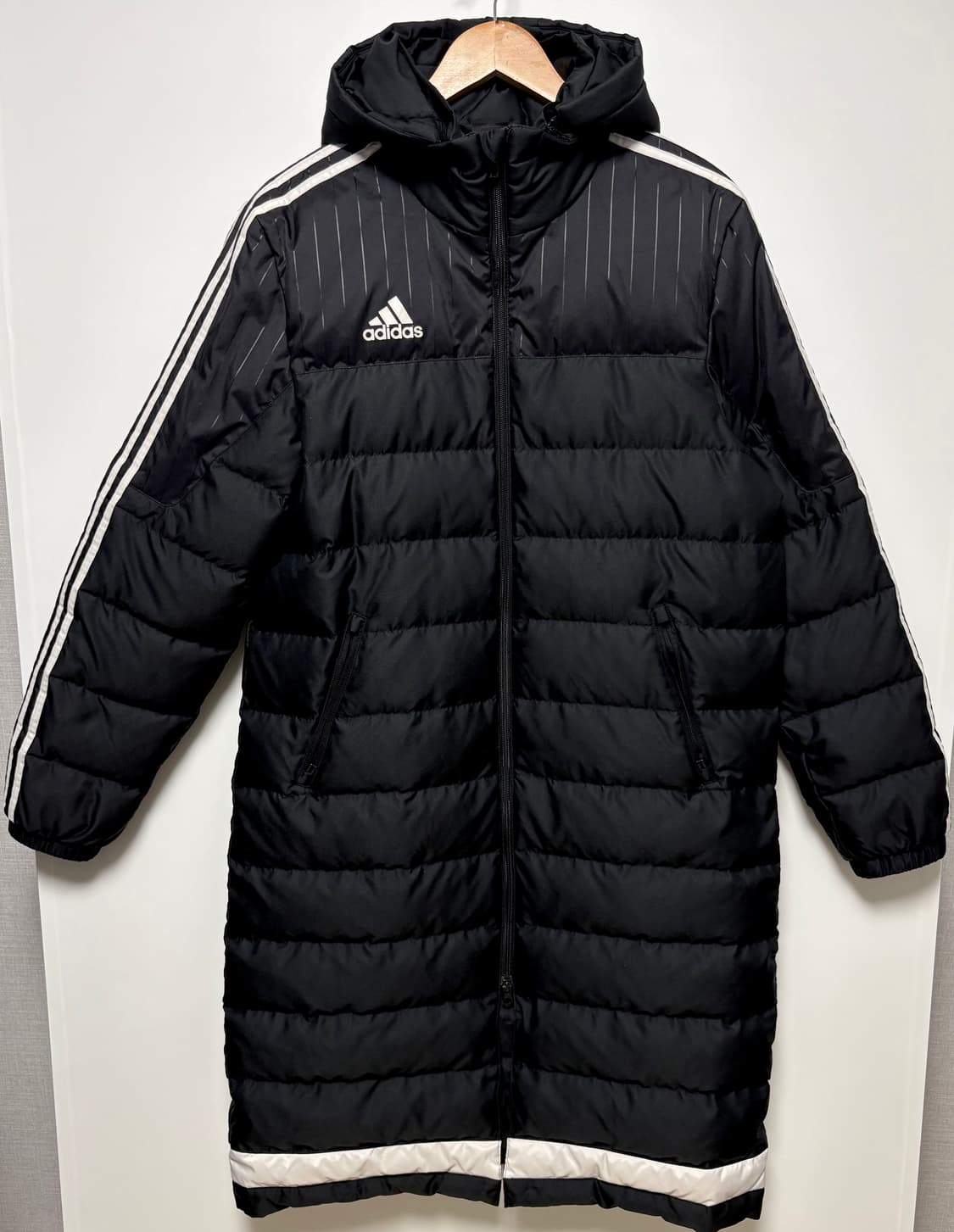 아디다스 남여공용 롱패딩 상품이미지1