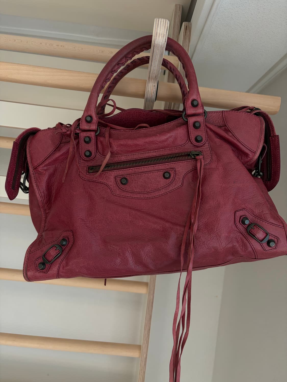 발렌시아가 모터백 버건디 상품이미지6