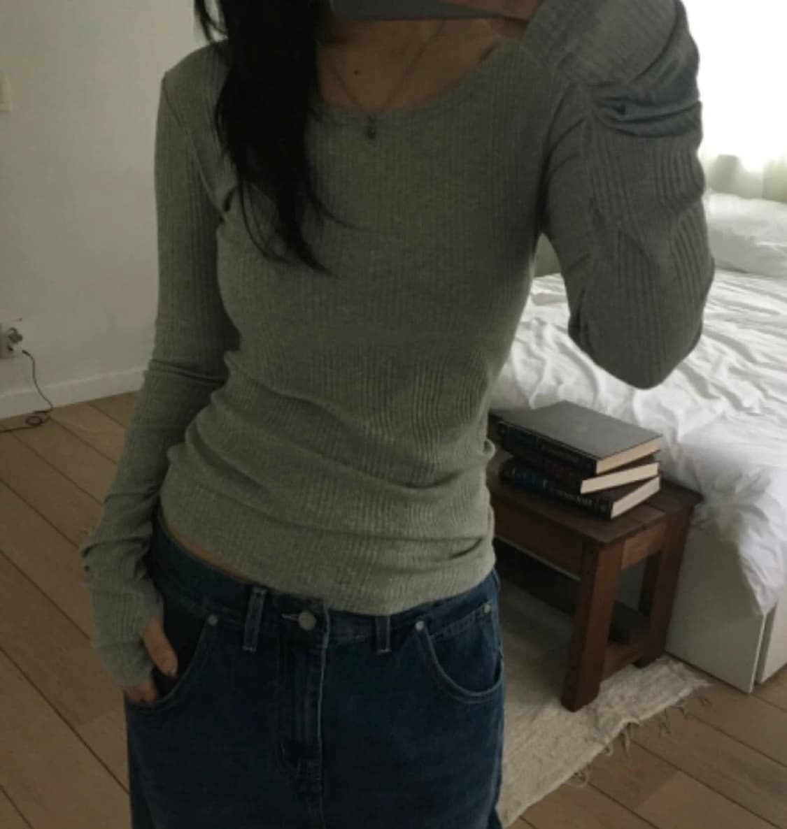 이즈이즈 시그니처 라이너 워머 티셔츠 상품이미지2