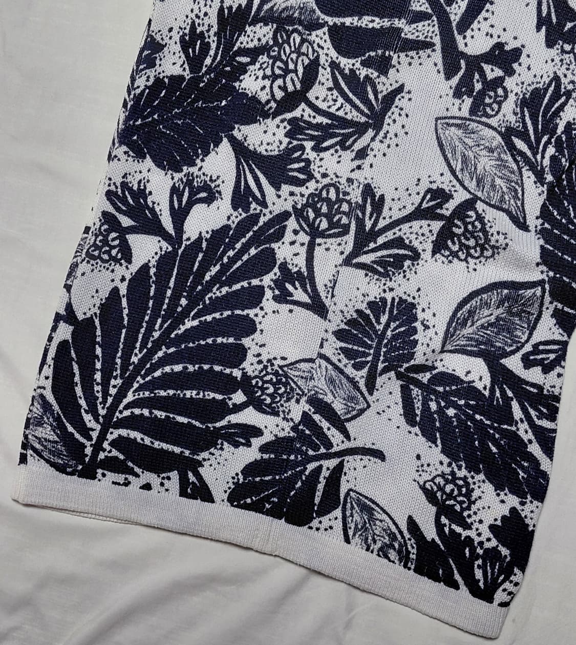 로트레아몽(LAUTREAMONT) 하이넥 보태니컬 코튼 니트 (9호) 상품이미지4