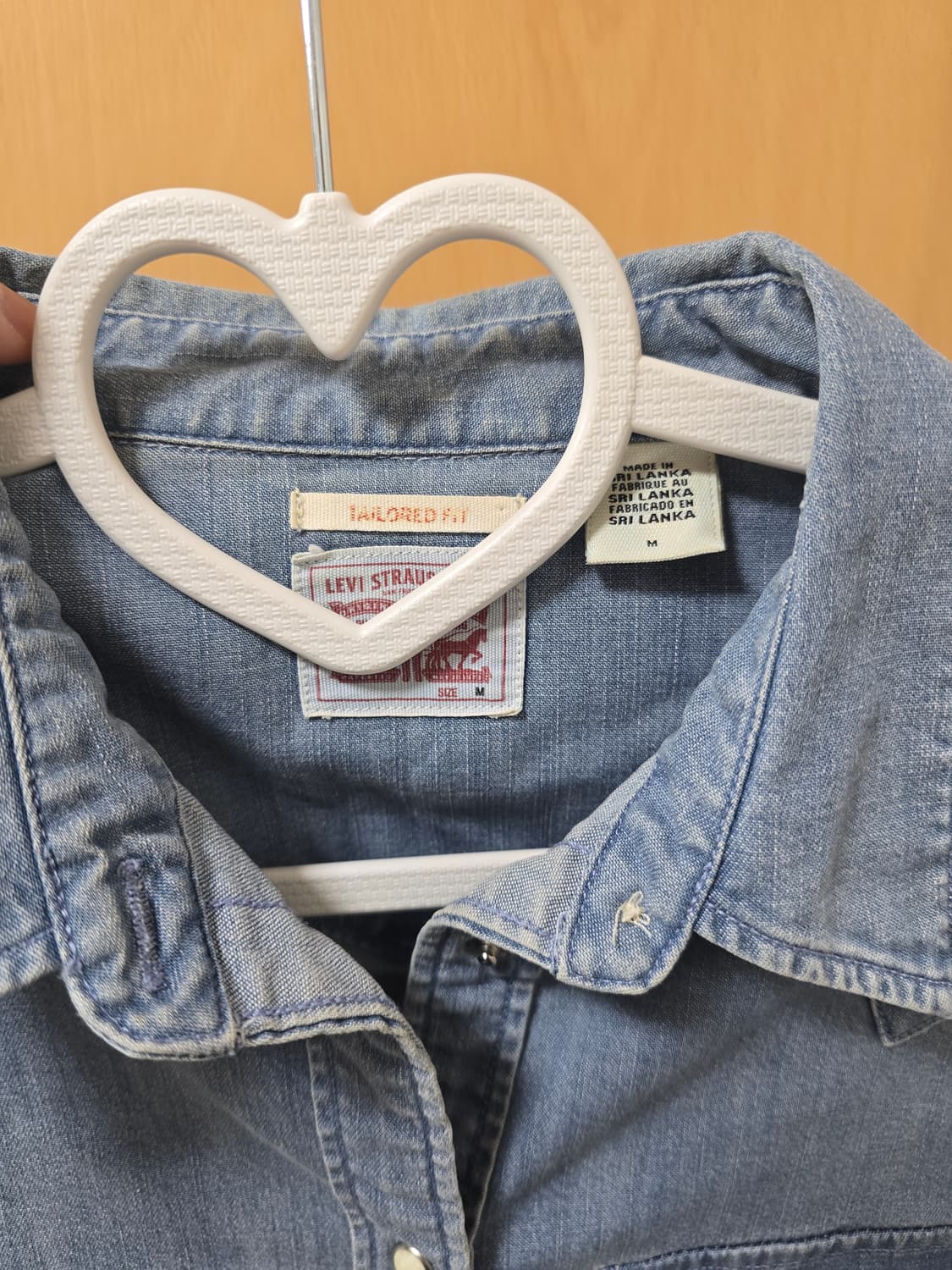 리바이스 테일러드핏 데님셔츠 m 상품이미지4