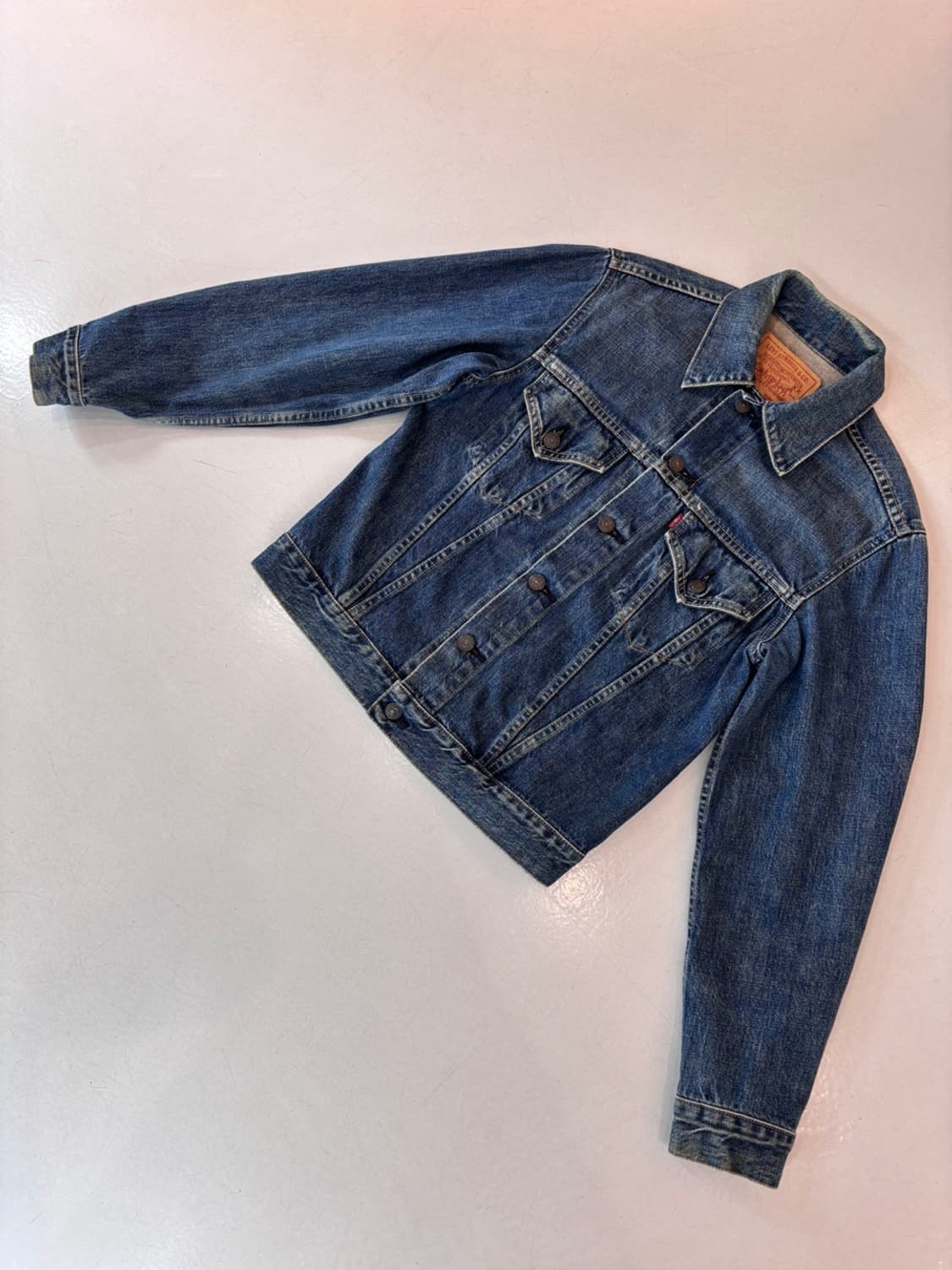 Vintage Levis LVC Denim Jacket 상품이미지3