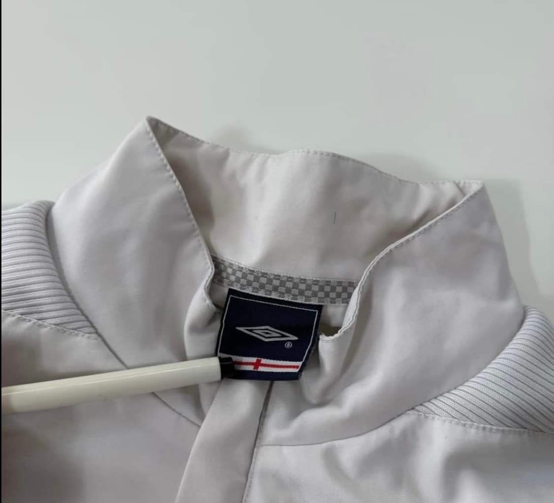 엄브로 잉글랜드 06-08 바람막이 트랙자켓 상품이미지4