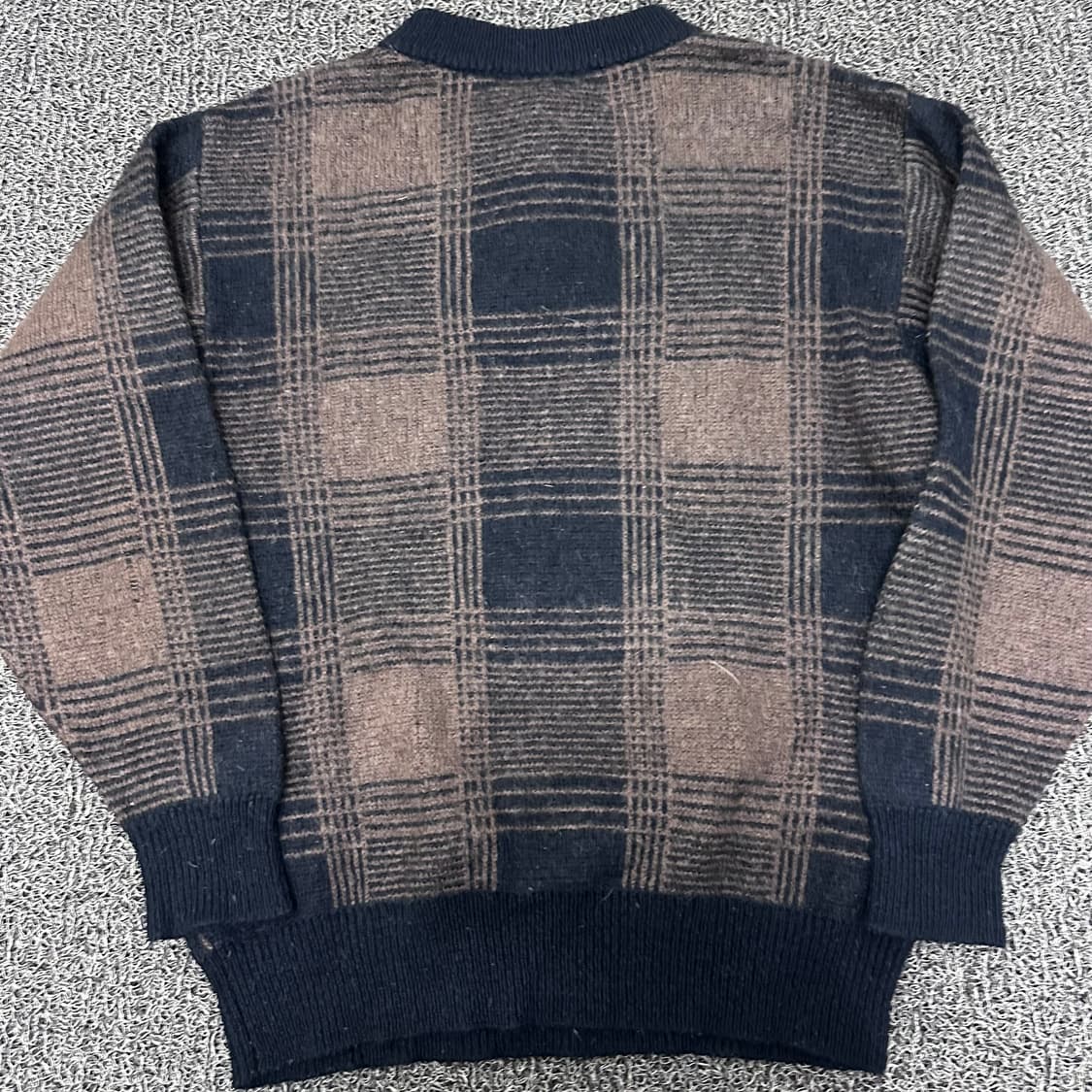 YSL 입생로랑 체크 패턴 헨리넥 울 니트 100(L) 상품이미지7